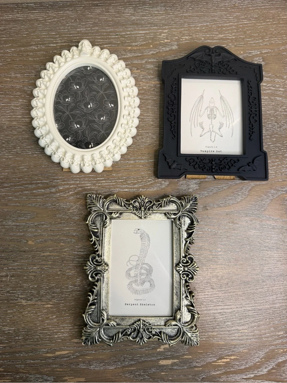 Target Bullseye Playground Halloween Picture Frame Set of 3